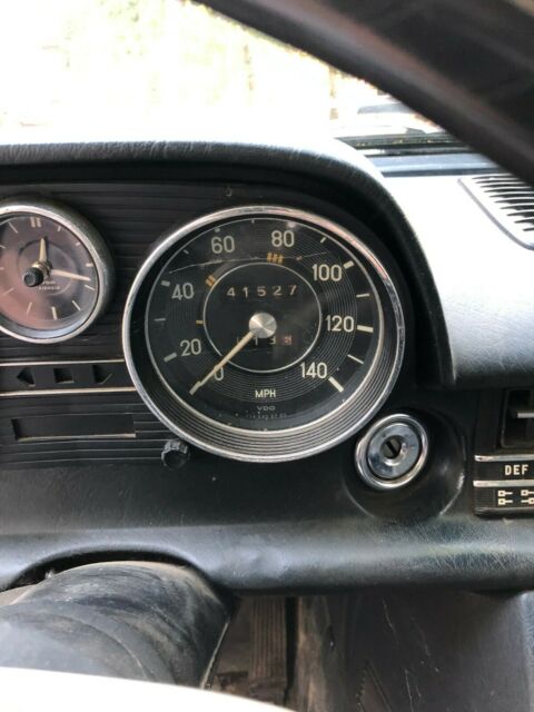 1969 Mercedes-Benz 200-Series - photo 9