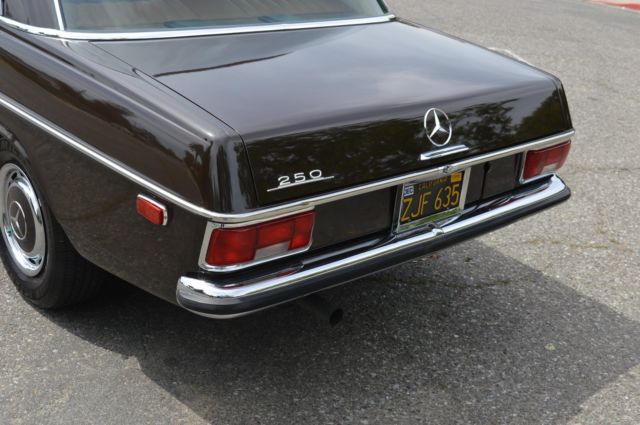 1969 Mercedes-Benz 200-Series -- - photo 5
