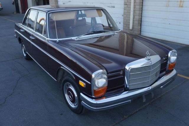 1969 Mercedes-Benz 200-Series