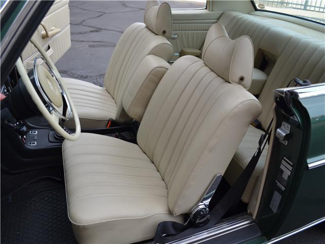 1969 Mercedes-Benz 250CE Coupe, 5-Speed, Sunroof - photo 7