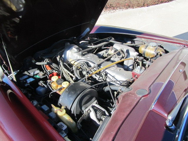 1969 Mercedes-Benz 200-Series Both Tops- Auto-A/C - photo 8