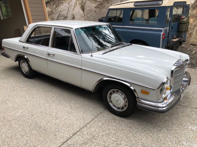 1969 Mercedes-Benz 200-Series - photo 9