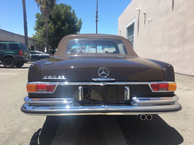 1969 Mercedes-Benz 200-Series cabriolet - photo 4