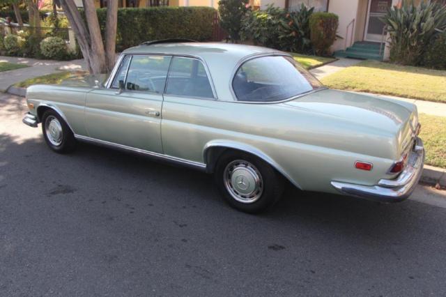 1969 Mercedes-Benz 200-Series 280se W111 Coupe Rare Color - photo 2