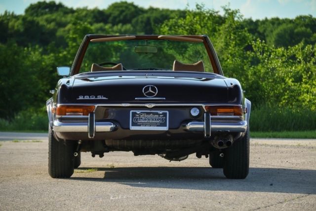 1969 Mercedes-Benz 200-Series - photo 10