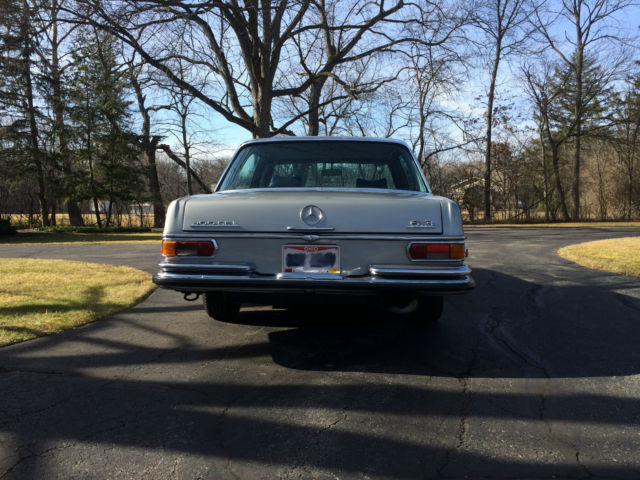 1969 Mercedes-Benz 300-Series - photo 6
