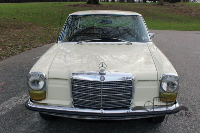 1969 Mercedes-Benz 200-Series 230 - photo 2