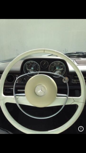 1969 Mercedes-Benz 200-Series - photo 12