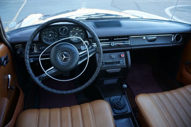 1969 Mercedes-Benz 200-Series - photo 4