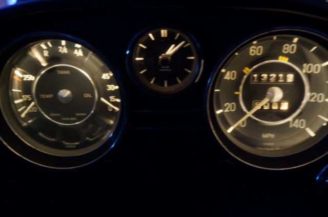 1969 Mercedes-Benz 200-Series - photo 5