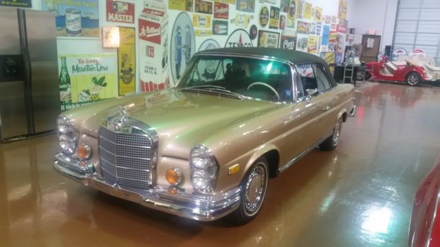 1969 Mercedes Benz 280 SE 3.5 2 Dr ConvertIble Brown AirConditioner 1969 Mercedes-Benz 280 SE ConvertIble SE