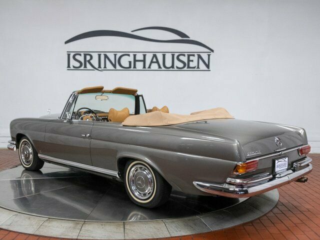 1969 Mercedes-Benz 200-Series SE Cabriolet - photo 5
