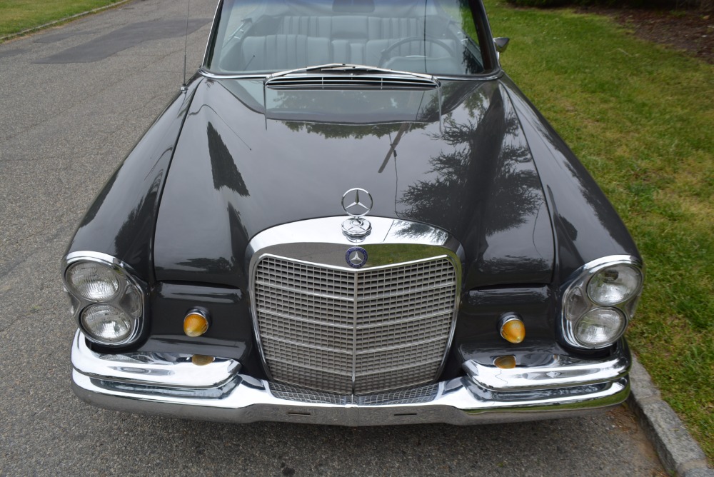 1969 Mercedes-Benz 200-Series - photo 5