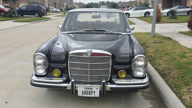 1969 Mercedes-Benz 200-Series - photo 2