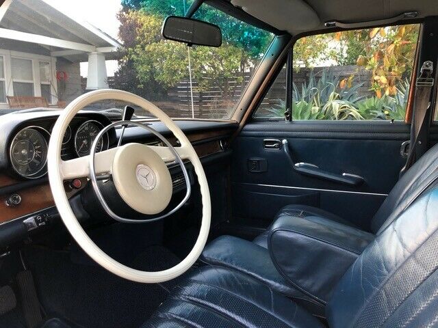 1968 Mercedes-Benz 200-Series 280SE - photo 6