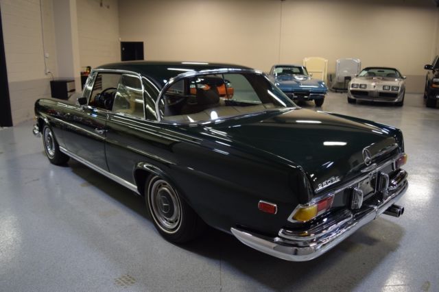1969 Mercedes-Benz 200-Series - photo 12