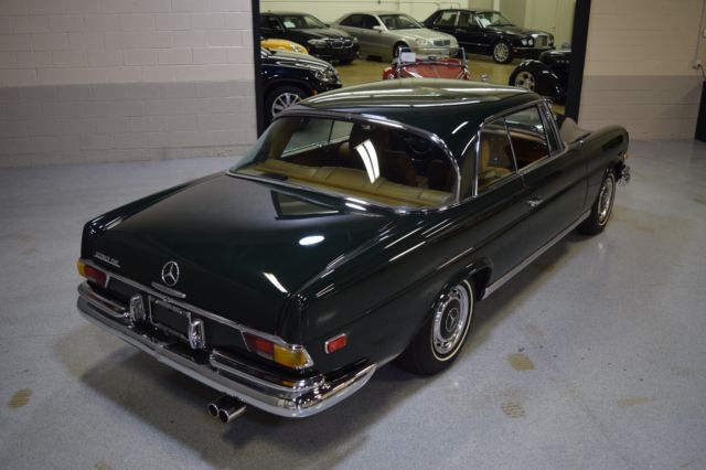 1969 Mercedes-Benz 200-Series - photo 13