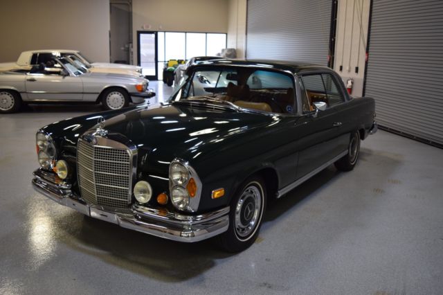 1969 Mercedes-Benz 200-Series - photo 2