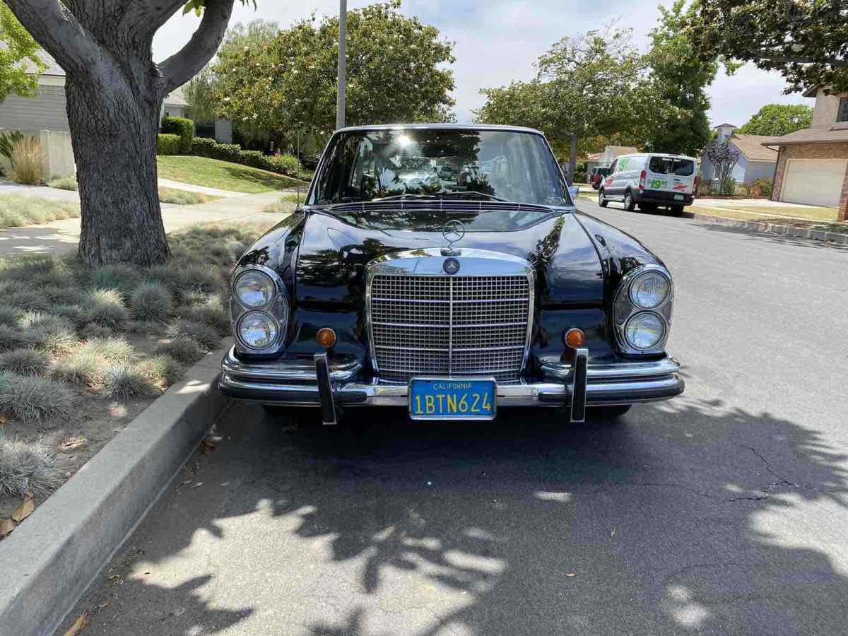 1969 Mercedes-Benz 280SE - photo 3
