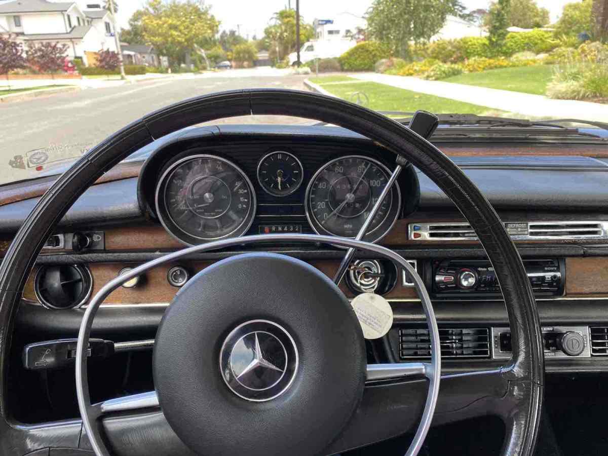 1969 Mercedes-Benz 280SE - photo 8