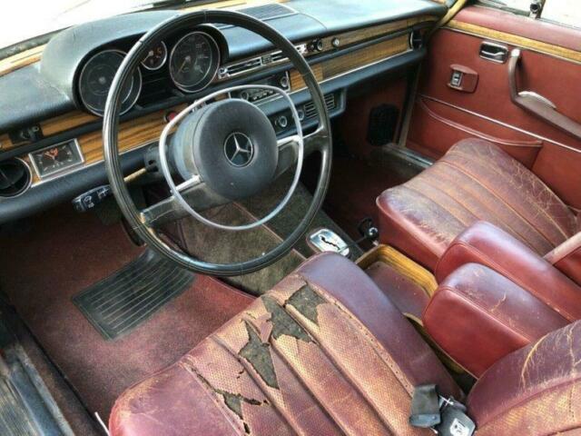 1969 Mercedes-Benz 300-Series CLEAN TITLE / AC / 82K MILES - photo 5