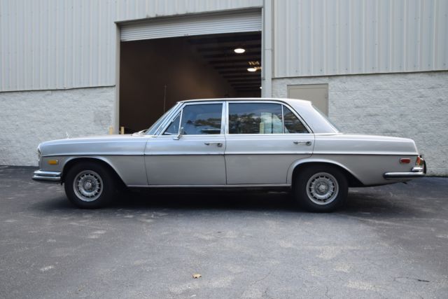 1969 Mercedes-Benz 300-Series - photo 9