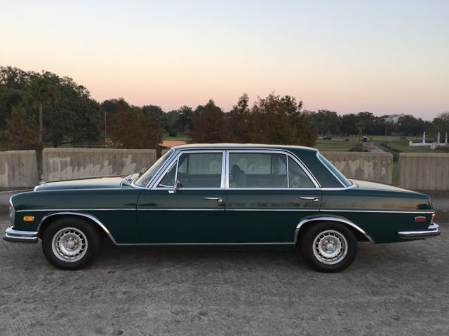 1969 Mercedes-Benz 300-Series 300SEL 6,3 in 268 Dark Green w. BLACK LEATHER - photo 3