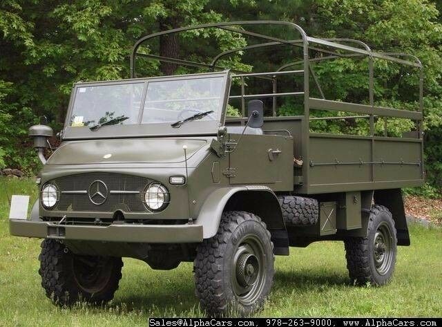 1969 Mercedes-Benz Unimog 404 Swiss Army Troop Carrier - photo 5
