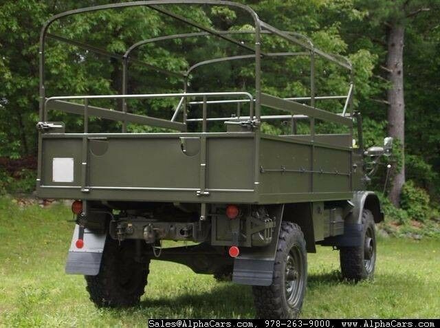 1969 Mercedes-Benz Unimog 404 Swiss Army Troop Carrier - photo 9