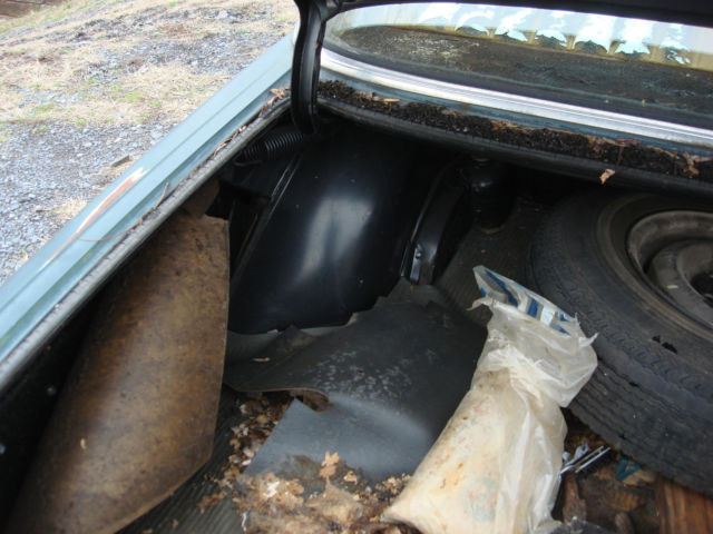 1969 Mercedes-Benz 200-Series - photo 13