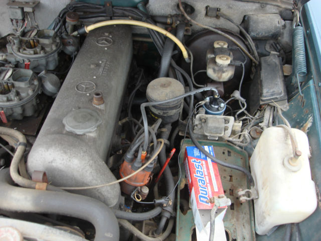 1969 Mercedes-Benz 200-Series - photo 4