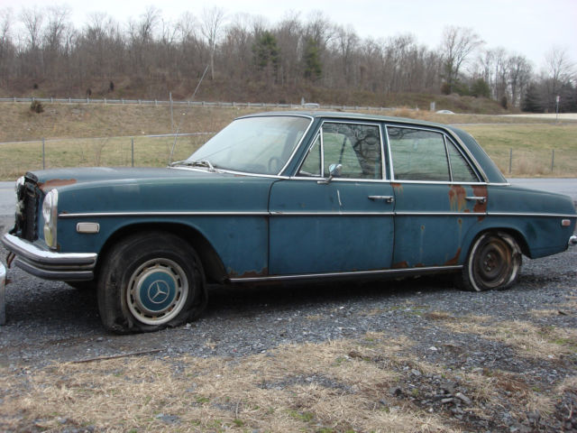 1969 Mercedes-Benz 200-Series - photo 8