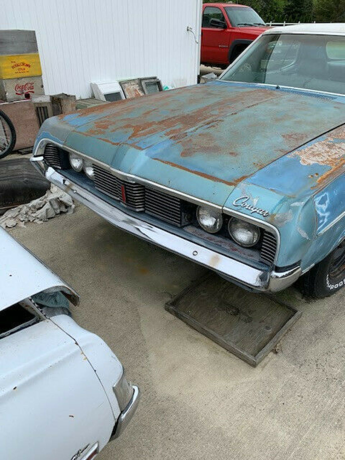 1969 Mercury Cougar - photo 13