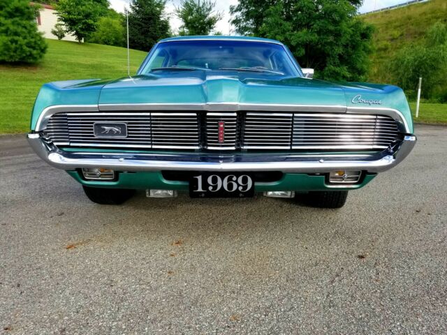 1969 Mercury Cougar - photo 2