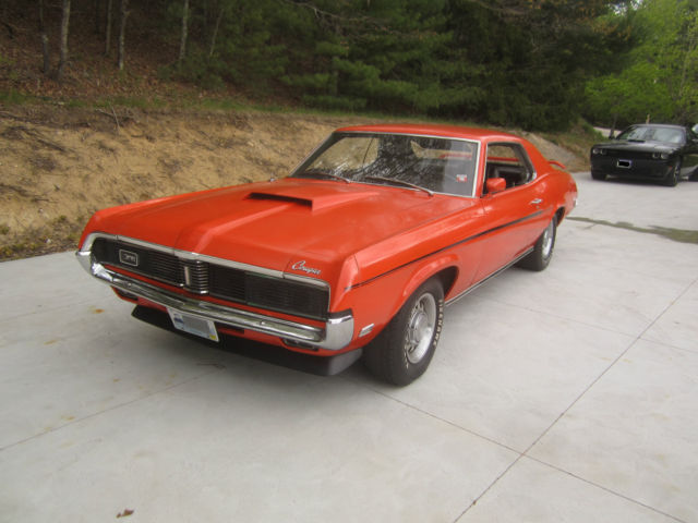 1969 Mercury Cougar - photo 2
