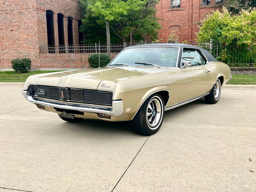1969 Mercury Cougar - photo 2