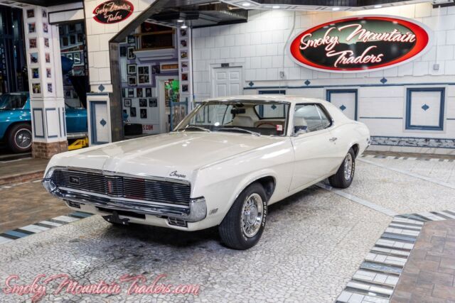 1969 Mercury Cougar Matching Number 351 V8 FMX Automatic Trans 9" Ford Rear End 1969 Mercury Cougar