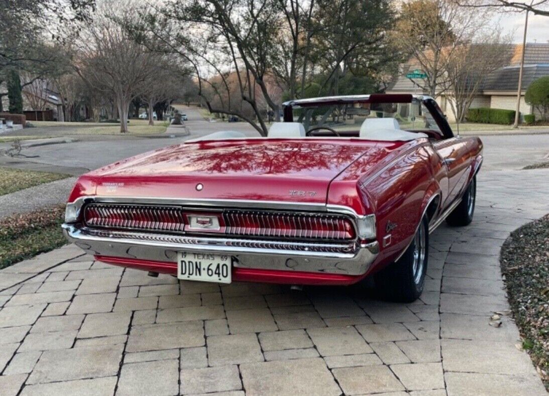 1969 Mercury Cougar - photo 10