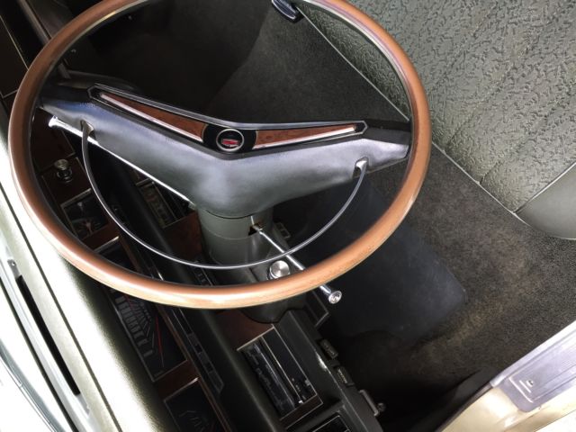 1969 Mercury Grand Marquis Base Hardtop 4-Door - photo 10