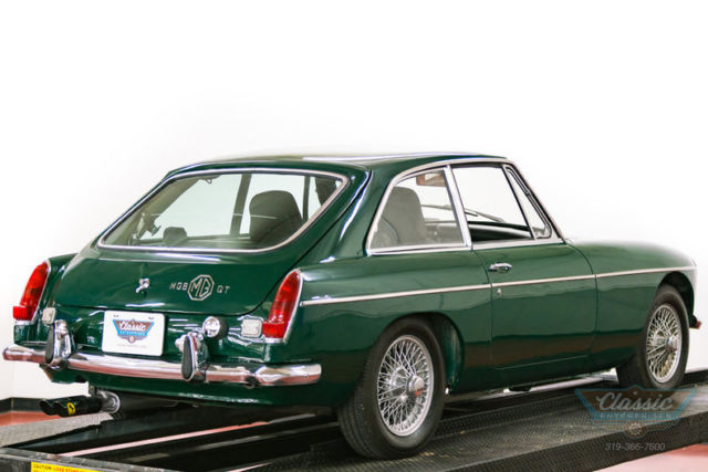 1969 MG B-GT Fixed Head Coupe - photo 2
