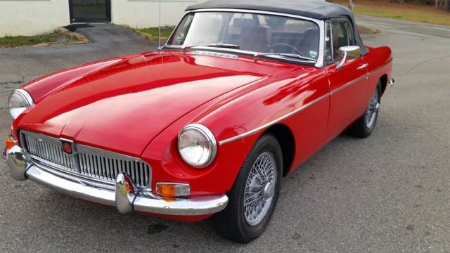 1969 MG MGB Roadster Mark II 2Door Roadster - photo 2