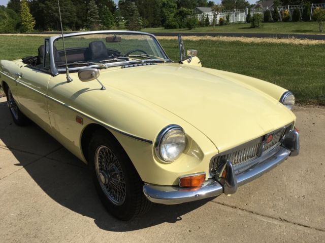 1969 MG MGB Convertible - photo 10