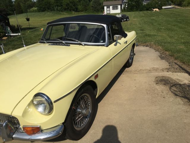 1969 MG MGB Convertible - photo 7