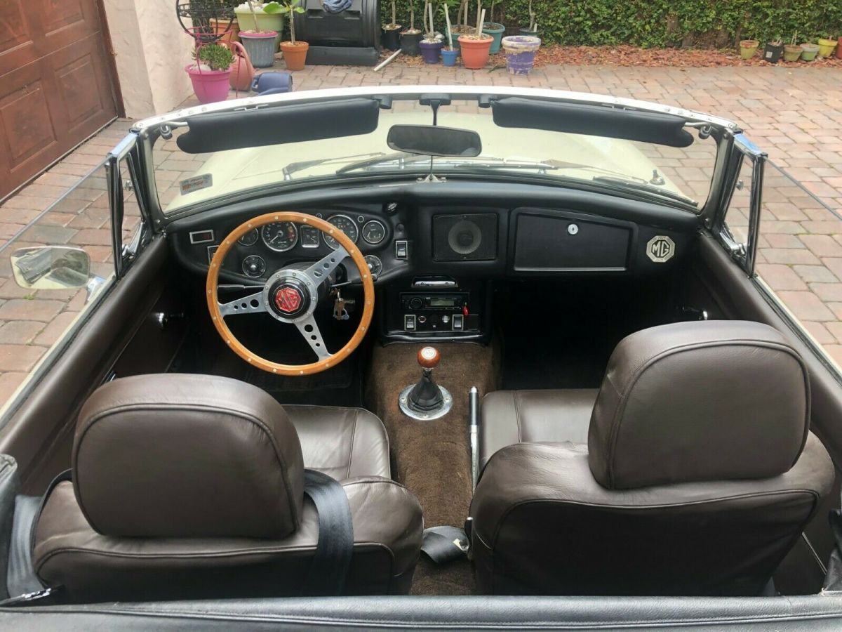 1969 MG MGB Roadster - photo 10