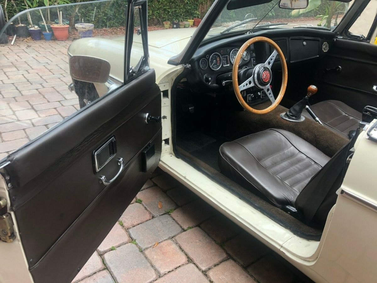1969 MG MGB Roadster - photo 11