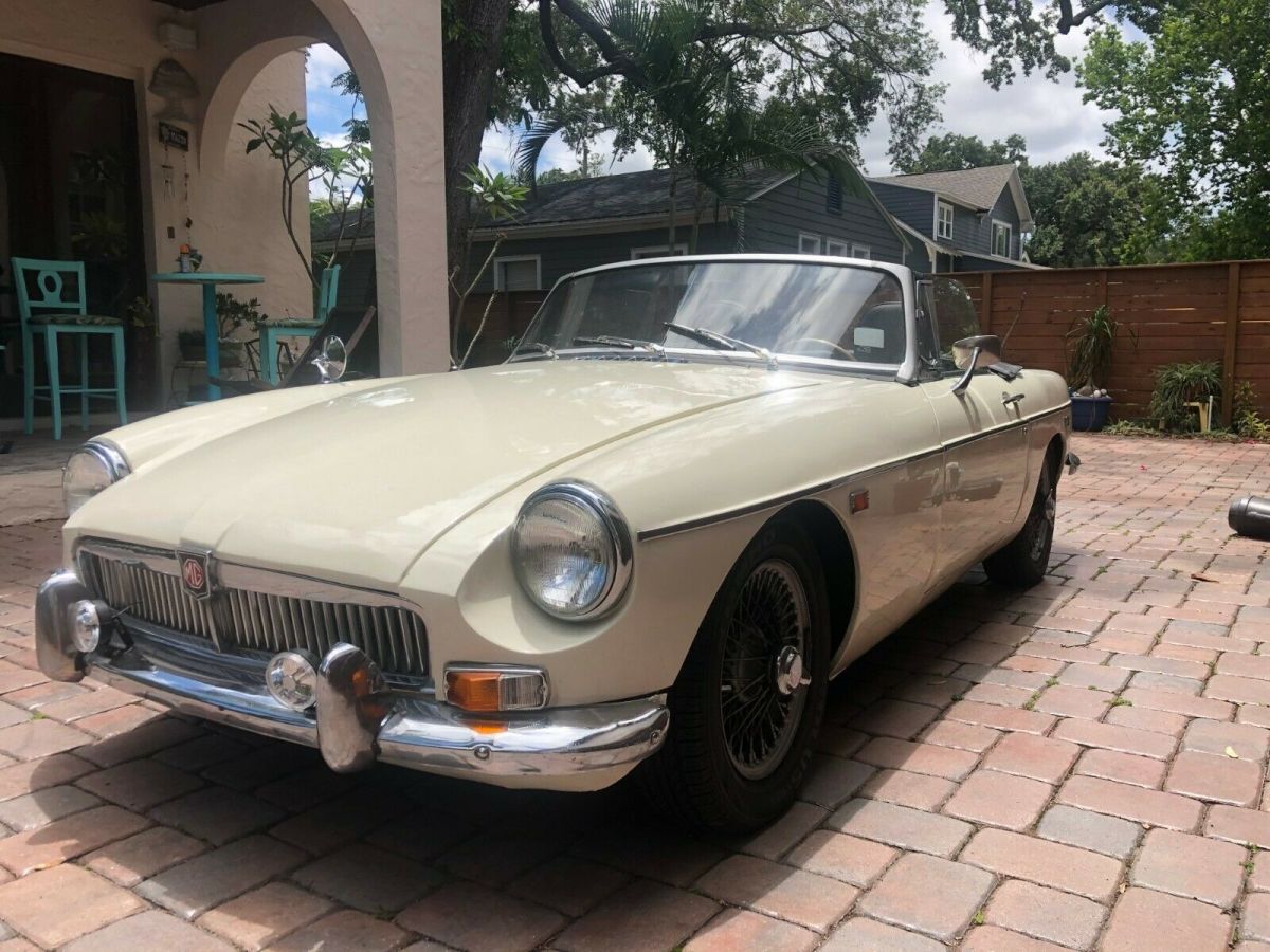 1969 MG MGB Roadster - photo 13