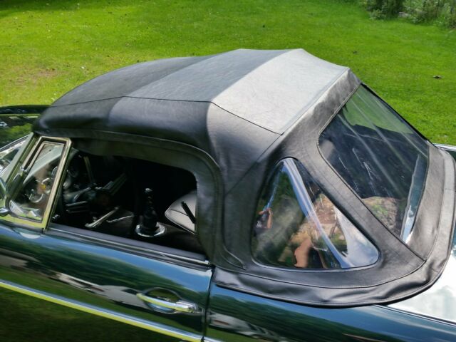 1969 MG MGC Leather seats, fully carpeted - photo 12