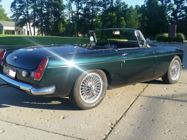 1969 MG MGC Leather seats, fully carpeted - photo 5