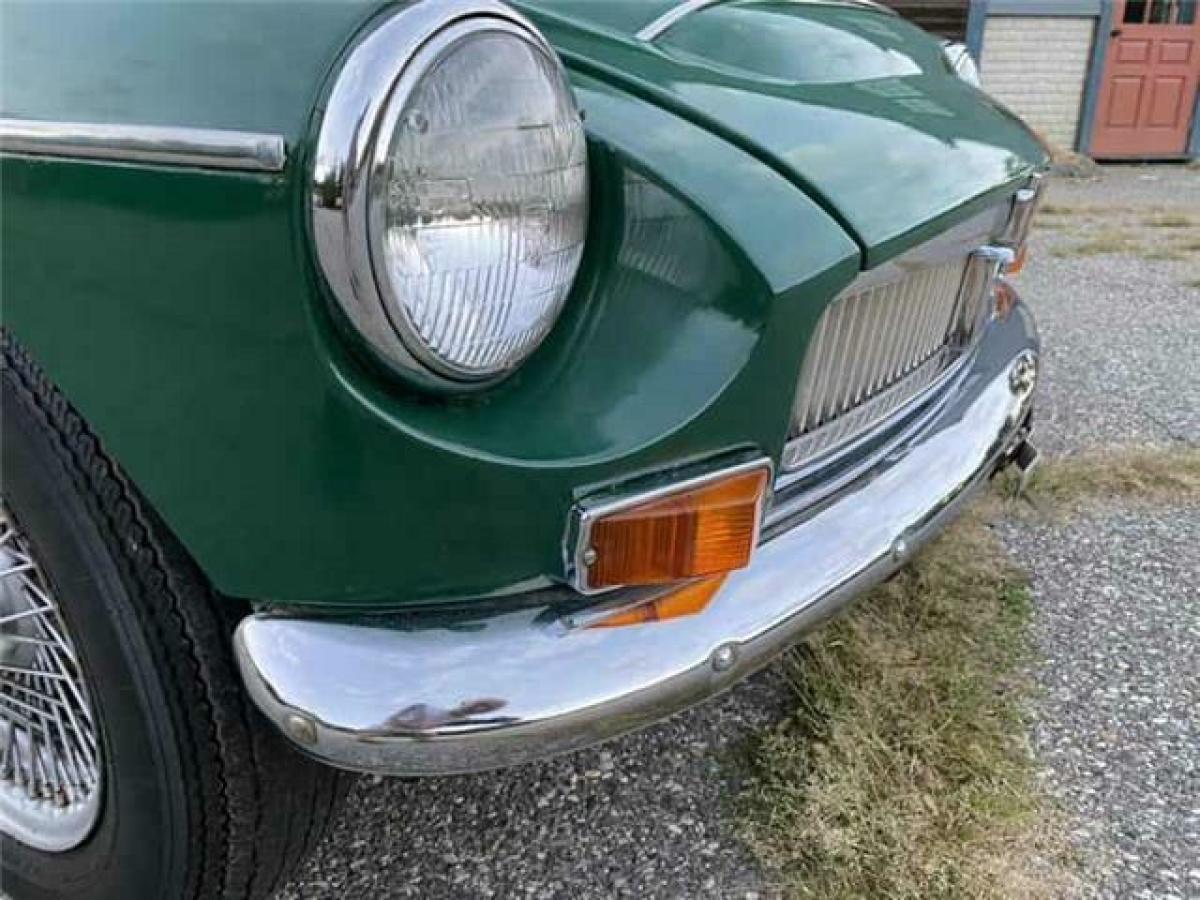 1969 MG MGC GT Two door coupe - photo 7