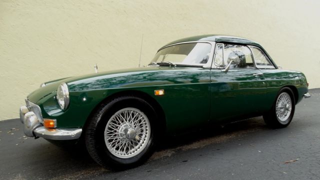 1969 MG MGB RARE HARD TOP AND TONNUE COVER - photo 11